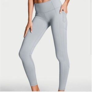 VICTORIA SECRET Lavender High Rise Knockout Leggings